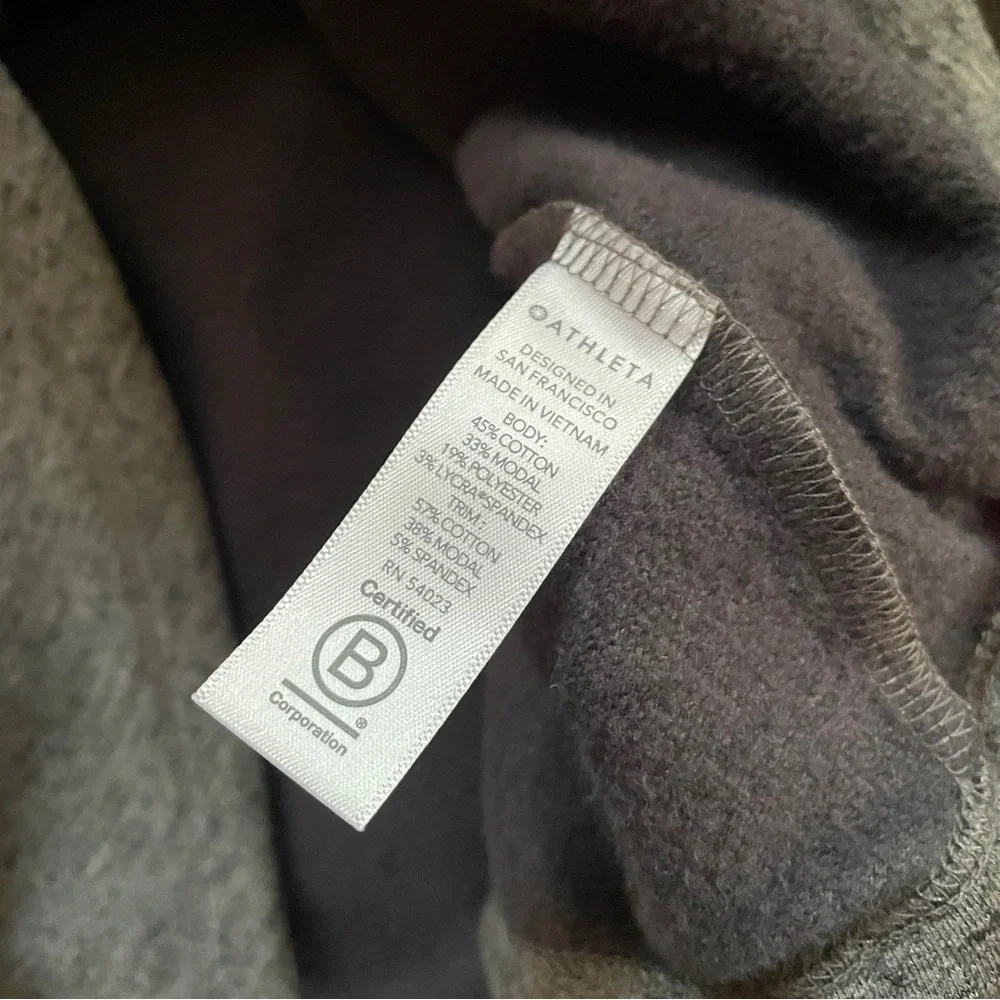 Athleta Purana Wrap Hooded Sweatshirt Gray Medium